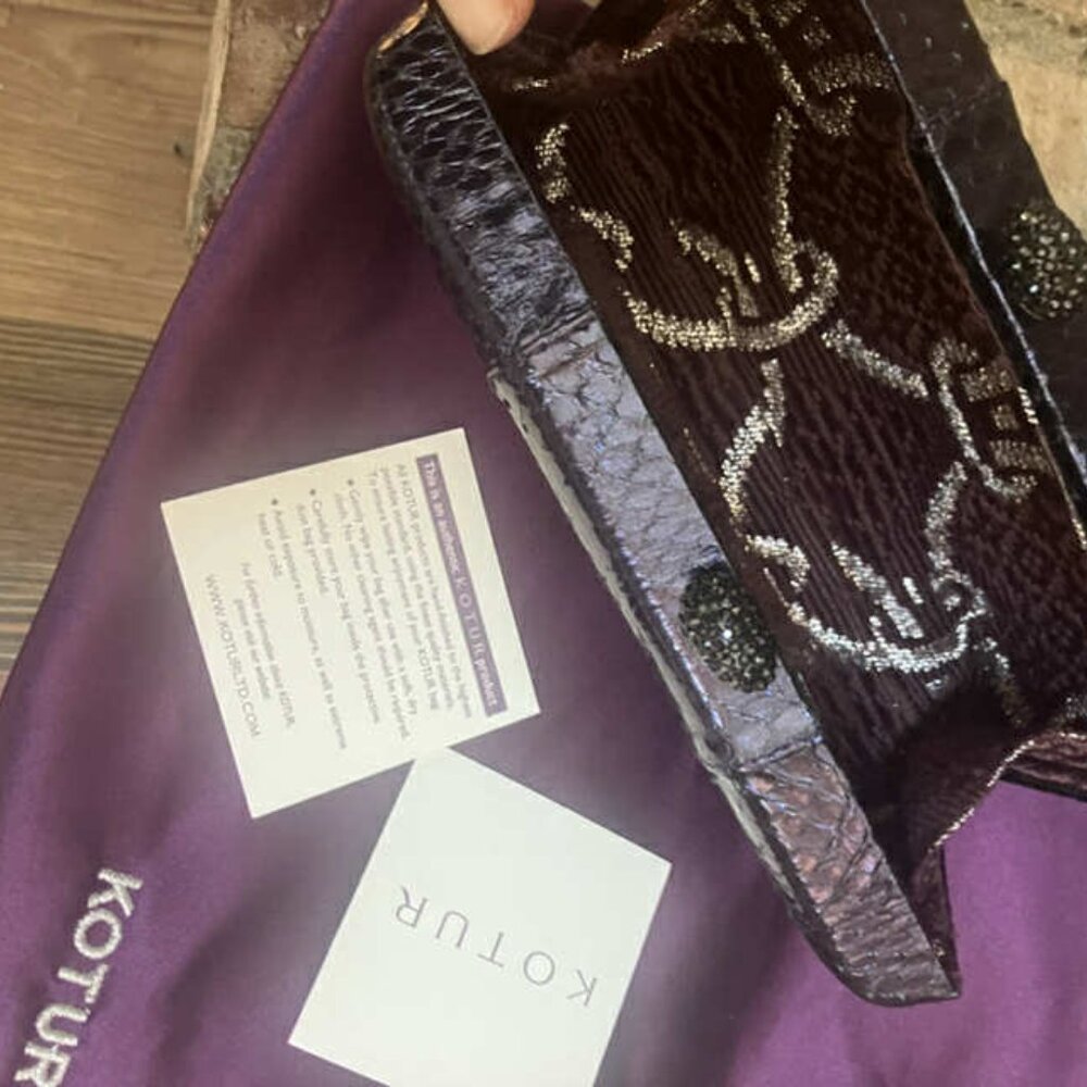 Koture Purple Snakeskin Clutch - Picture 6 of 6